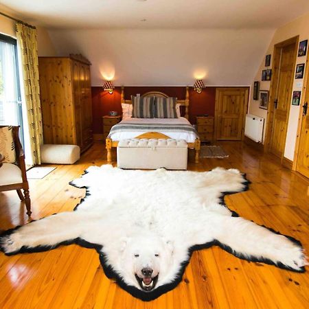 The Mountain Lodge คิลลาร์นีย์ ภายนอก รูปภาพ